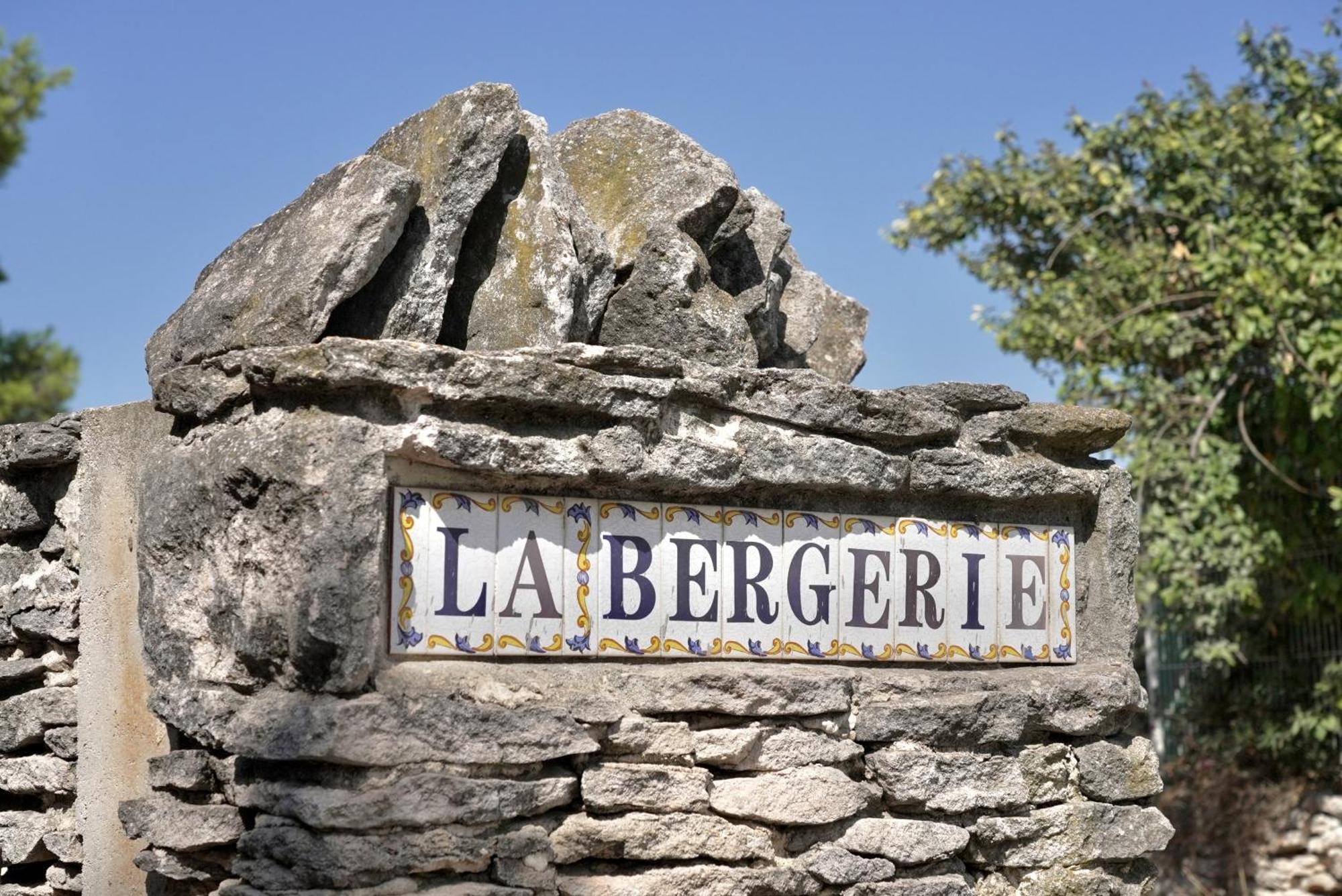 مارتيج La Bergerie A La Mer - Chambres D'Hotes Carro المظهر الخارجي الصورة